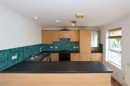 2 bedroom apartment to rent - Photo 4