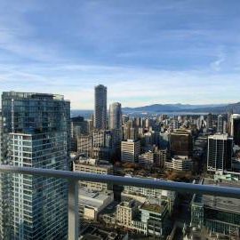 TELUS GARDEN Breathtaking Panoramic View 2 bdrms+ 2 baths + 1 pk - Photo 1