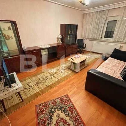 Apartament 2 camere, decomandat, centrala proprie, Rovine - Photo 1