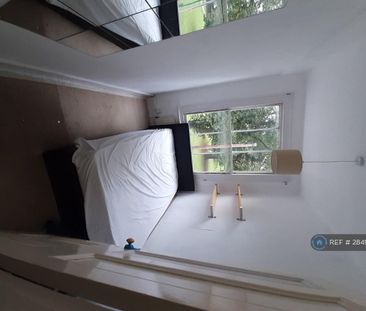 4 bedroom maisonette to rent - Photo 4