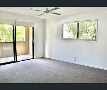 Koala Park Low Maintenance Home - Photo 3