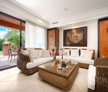 Town House for rent in Marbella - Photo 5