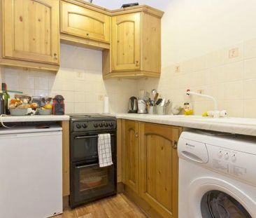 1 bedroom flat to rent - Photo 5