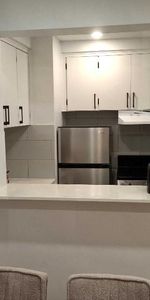 🏙️ CESSION DE BAIL – Ville-Marie // LEASE TRANSFER - Ville-Marie area - Photo 3