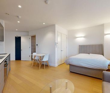 Studio to rent - Photo 3