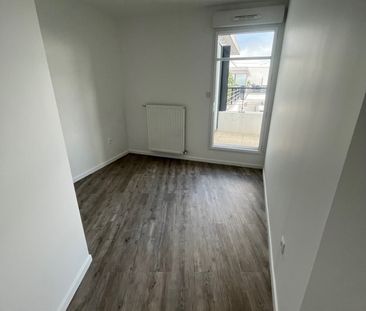 Location Appartement 4 pièces 91m² MAISONS ALFORT 94700 - Photo 3
