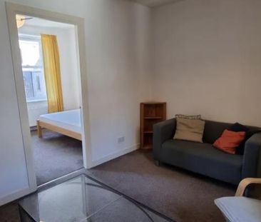 3 bedroom townhouse to rent - Photo 1