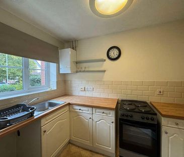 Chorley Gardens, Bilston, West Midlands, WV14 - Photo 3