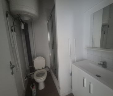Location Appartement 2 pièces 33m² LILLE 59000 - Photo 4