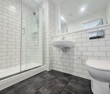 Cow Green, Halifax - Photo 4