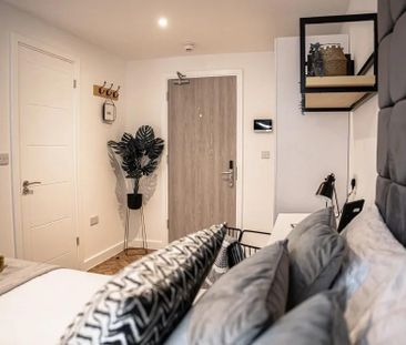 Studio to rent - Photo 3