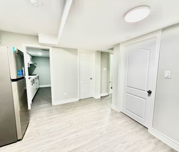 For Lease - 7 Villanova Road Unit# 3, Brampton, Ontario - Photo 3