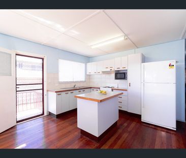 17 Wana Street, Sunnybank, Qld 4109 - Photo 4