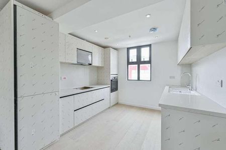 Lewisham High Street, Lewisham, SE13 - Photo 3