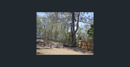 Large Room available in share house - Photo 5