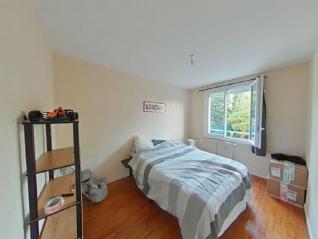 Location Appartement 3 pièces 56m² ROMANS SUR ISERE 26100 - Photo 3