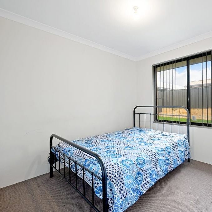 34 Parkhurst Avenue, Hilbert WA 6112 - House For Rent | Domain - Photo 1