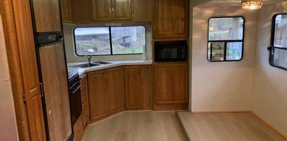 RV for Rent on Organic Farm - Photo 2