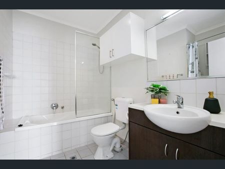 10/827-829 Plenty Road, Reservoir VIC 3073 - Photo 5