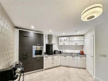 1 bedroom apartment to rent - Photo 4