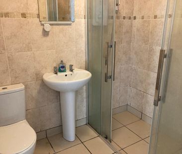 1 bedroom ground floor flat to rent - Photo 3
