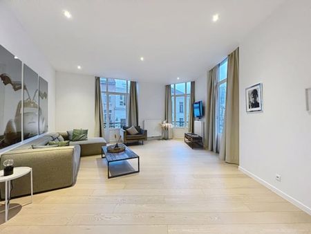 Appartement te huur - Foto 2