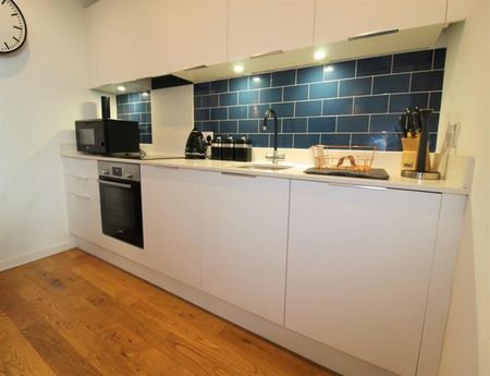 2 Bedroom Apartment Available Arranging tenancy - Photo 5