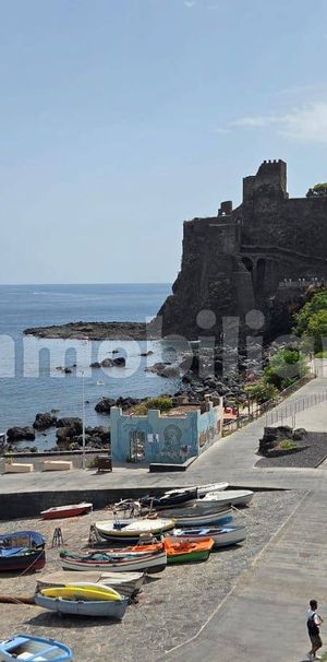 Trilocale via Re Martino 206, Centro, Aci Castello - Foto 1