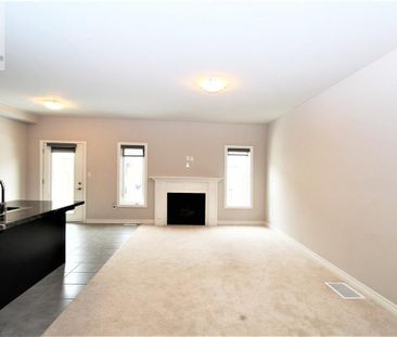 11 SONOMA VALLEY Crescent, Hamilton, Ontario, L9B0J3 - Photo 1