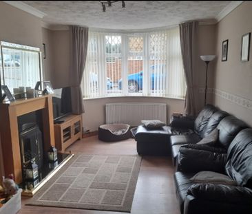 3 Bed Semi-Detached House, Mossdale Road, LE3 - Photo 2