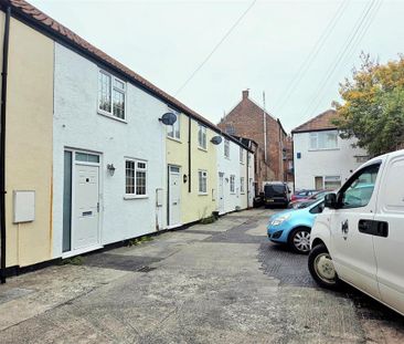 1 bedroom terraced house to rent - Photo 1