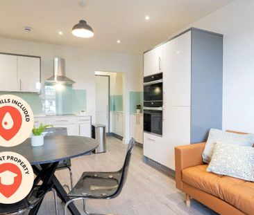 3 bedroom apartment to rent - Photo 3