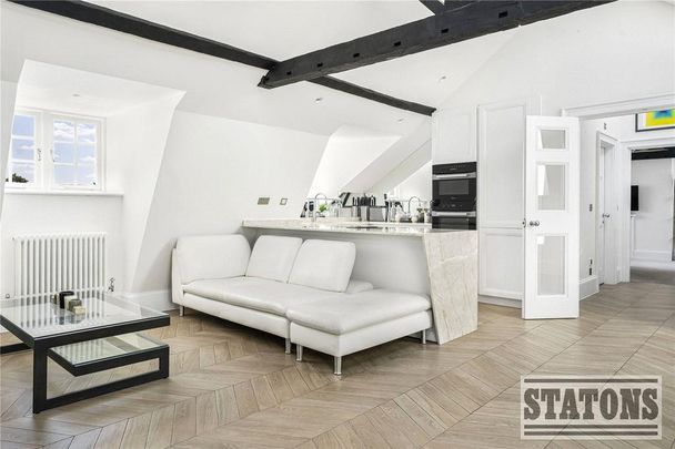 3 bedroom apartment to rent - Photo 1