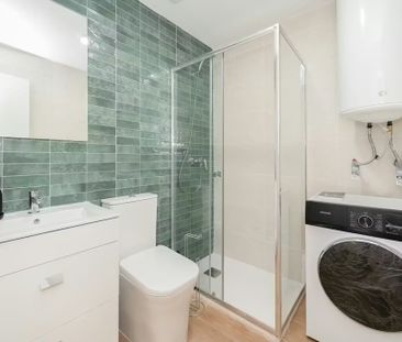 Calle Cristo de la Epidemia, Málaga, Andalusia 29013 - Photo 3