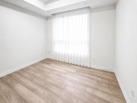 For Lease - 17 Lytham Green Circle Unit# 27, Newmarket, Ontario - Photo 4