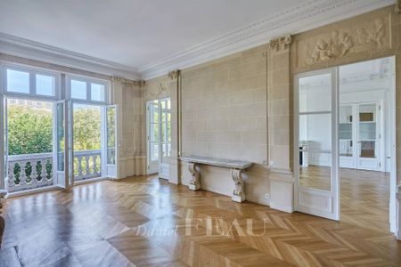 Location appartement, Paris 16ème (75016), 4 pièces, 236 m², ref 86196359 - Photo 5