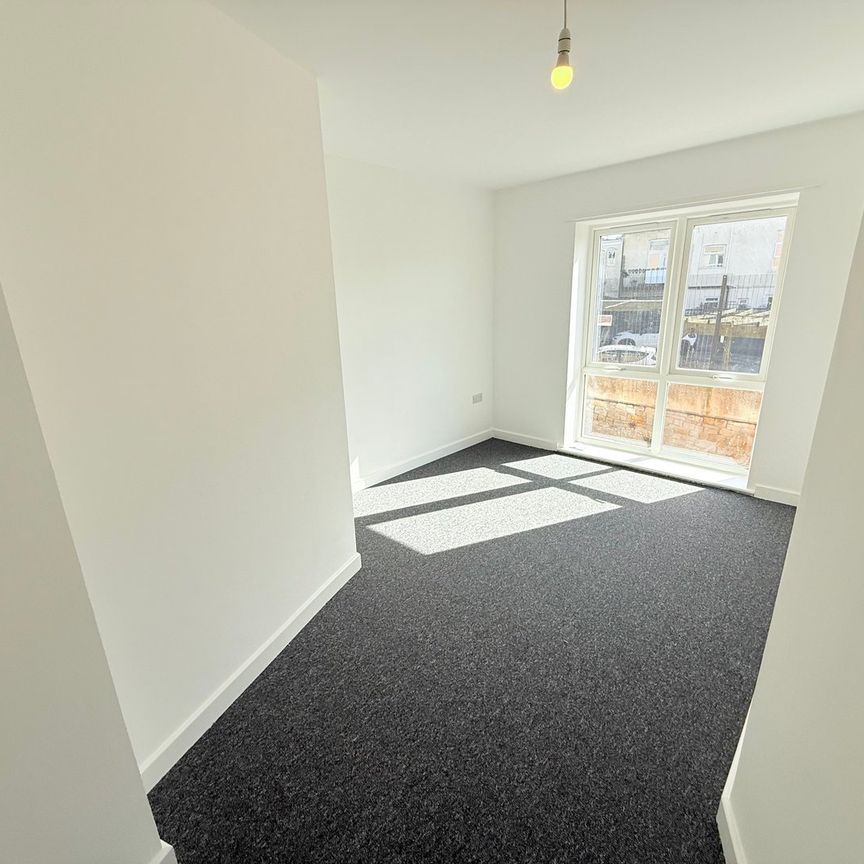 Madeira Road, Weston Super Mare - Photo 1