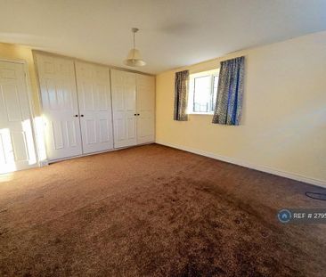 3 bedroom detached house to rent - Photo 5