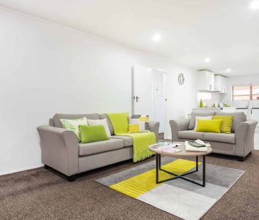 3 BEDROOM - SINGLE STOREY - GARAGE - Photo 1