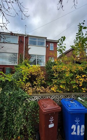 3 Bed Semi-Detached House, Woodlands Road, M8 - Photo 4