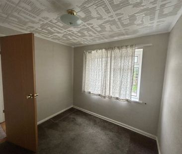 2 bedroom property to rent Mill Lane, ME5 - Photo 6