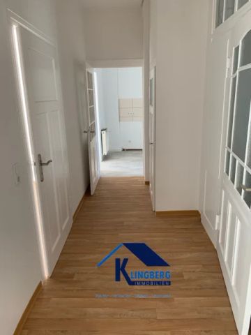 Moderne 3-Raumwohnung mit Einbauküche und Balkon (verglast) in attraktiver Wohnlage nach Sanierung! - Photo 5