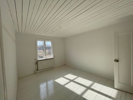 Förmansbostaden vid Stora Aska gård, Linköping - Photo 5