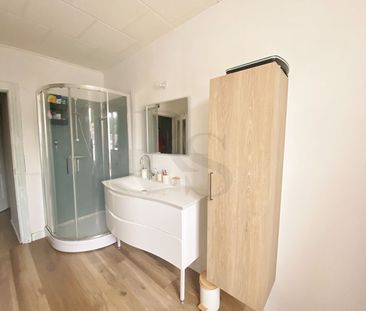 Location Appartement 3 pièces 73m² - Photo 4