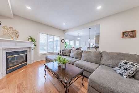 For Lease - 3152 Morning Glory Mews, Mississauga, Ontario - Photo 2