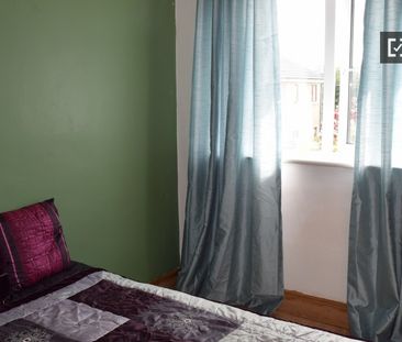 Room to rent in 3-bedroom houseshare -Blanchardstown, Dublin - Photo 1