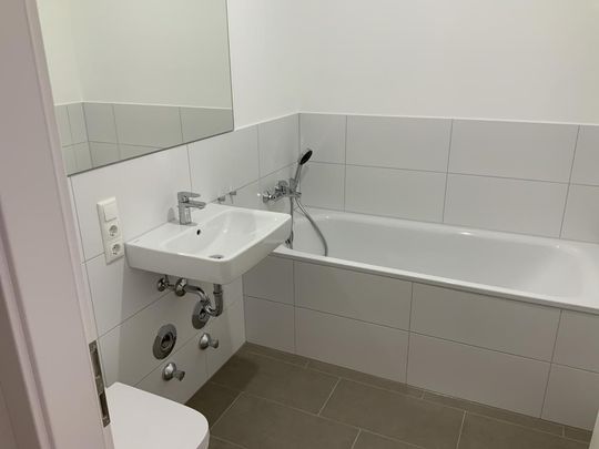 die letzten 3 , 3-Zimmer-Wohnung in Bonn Endenich sofort verfügbar - Photo 1