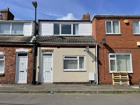 2 bedroom terraced house to rent - Photo 3