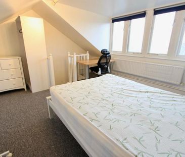 3 bedroom house to rent - Photo 2