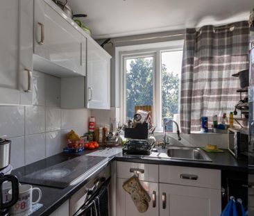 2 bedroom ground floor maisonette to rent - Photo 4